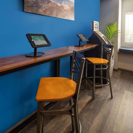 Baymont By Wyndham Las Vegas South Strip Bagian luar foto